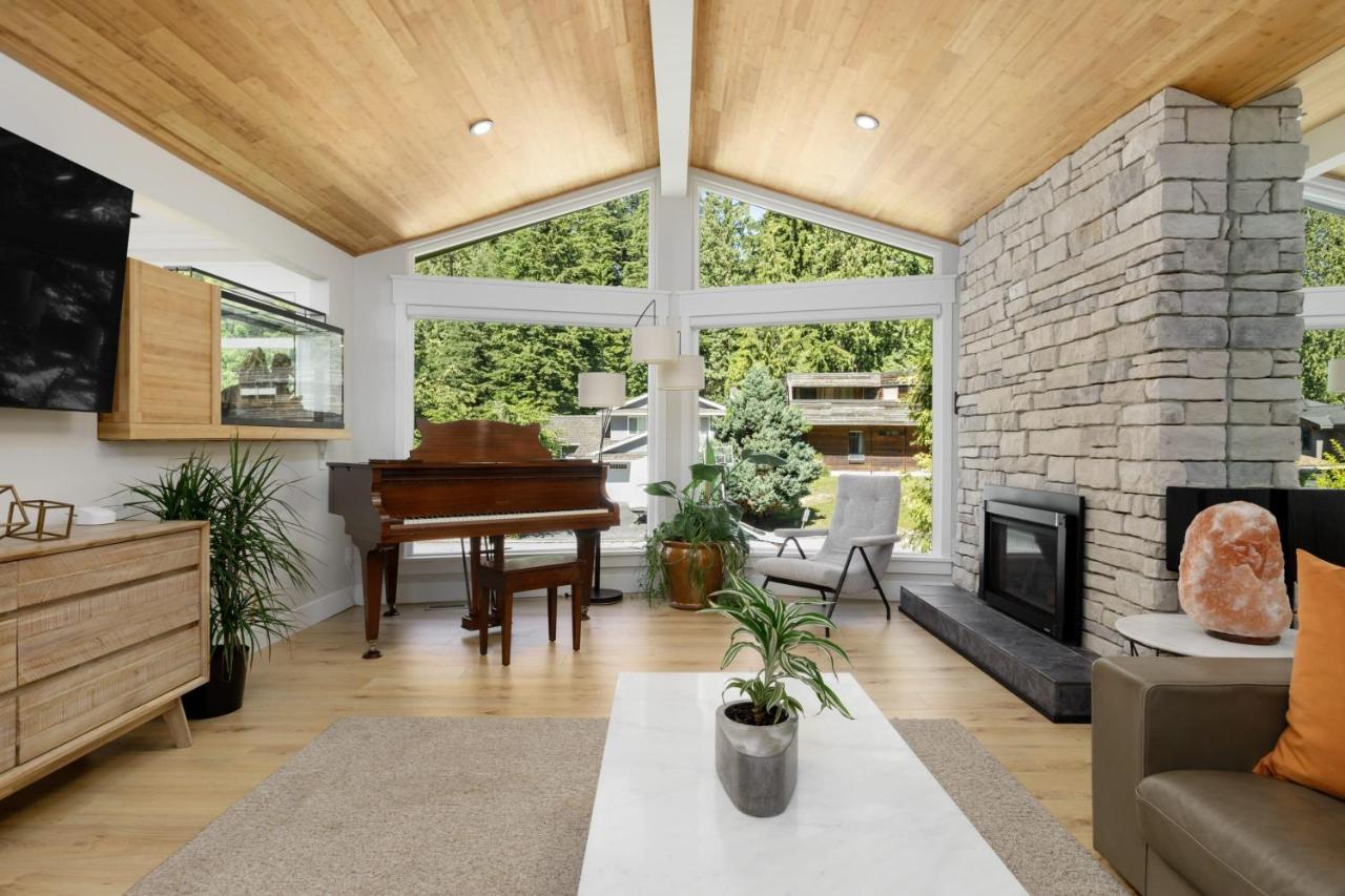 Beautiful Villa With Heated Pool Hot Tub By Forest North Vancouver Zewnętrze zdjęcie