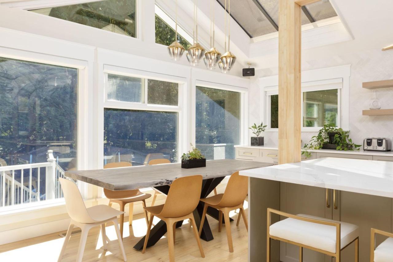 Beautiful Villa With Heated Pool Hot Tub By Forest North Vancouver Zewnętrze zdjęcie