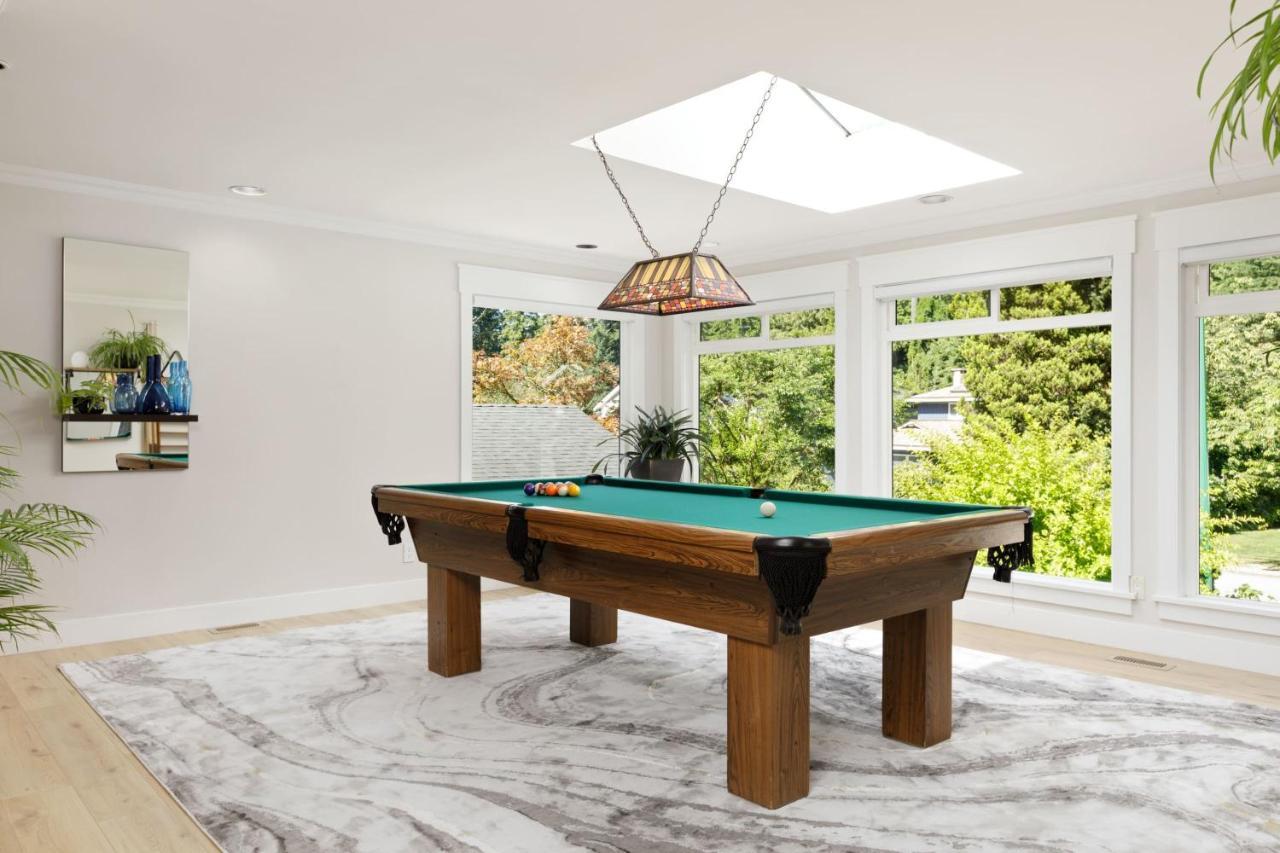 Beautiful Villa With Heated Pool Hot Tub By Forest North Vancouver Zewnętrze zdjęcie