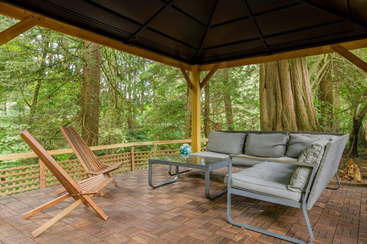 Beautiful Villa With Heated Pool Hot Tub By Forest North Vancouver Zewnętrze zdjęcie