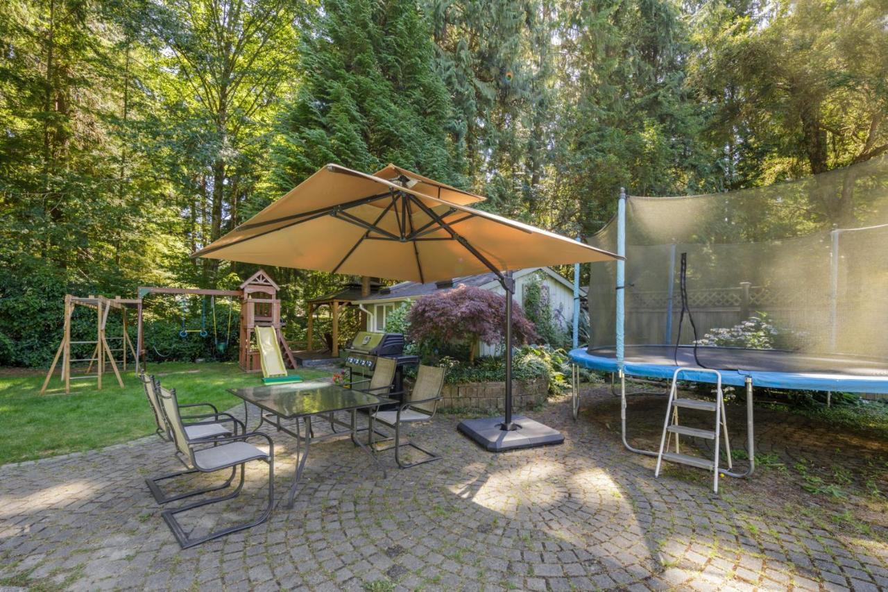 Beautiful Villa With Heated Pool Hot Tub By Forest North Vancouver Zewnętrze zdjęcie
