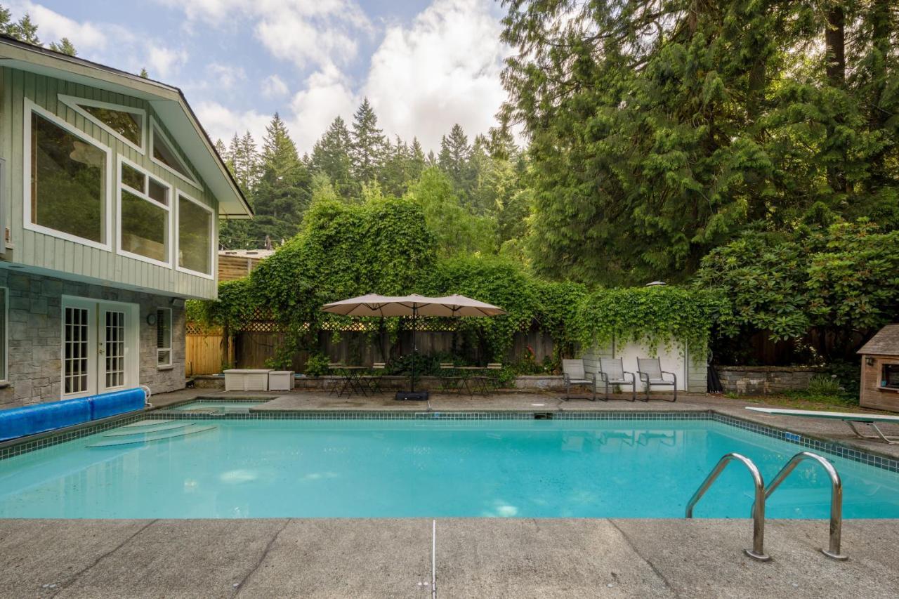 Beautiful Villa With Heated Pool Hot Tub By Forest North Vancouver Zewnętrze zdjęcie
