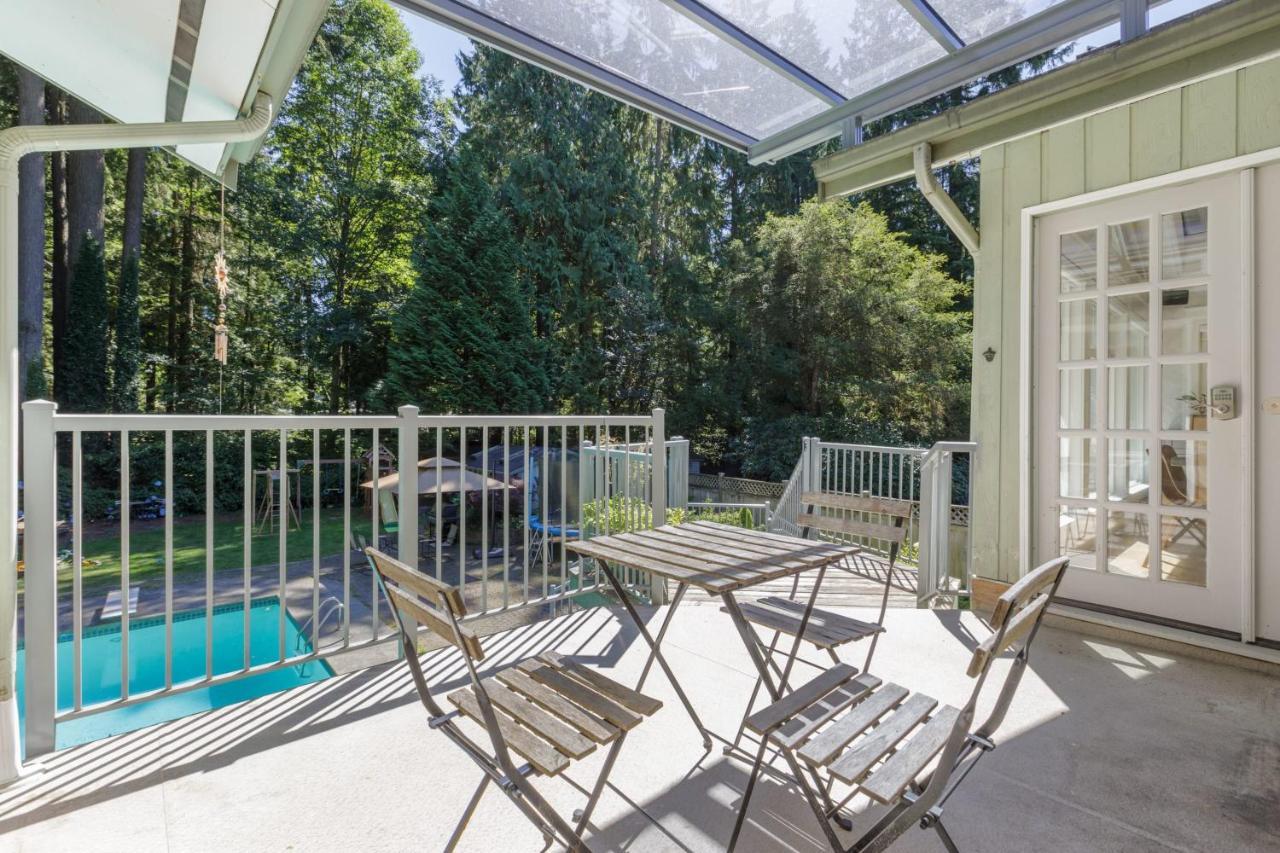 Beautiful Villa With Heated Pool Hot Tub By Forest North Vancouver Zewnętrze zdjęcie