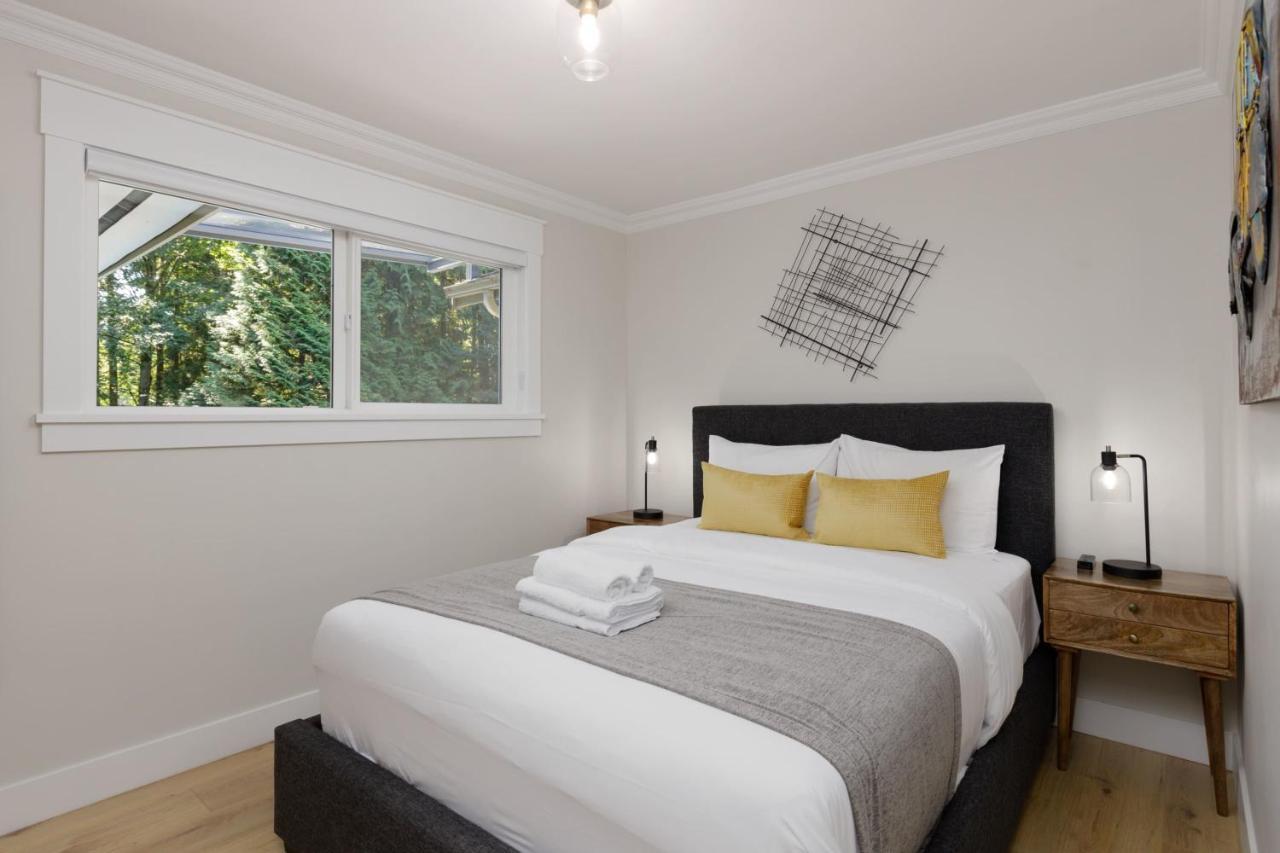 Beautiful Villa With Heated Pool Hot Tub By Forest North Vancouver Zewnętrze zdjęcie
