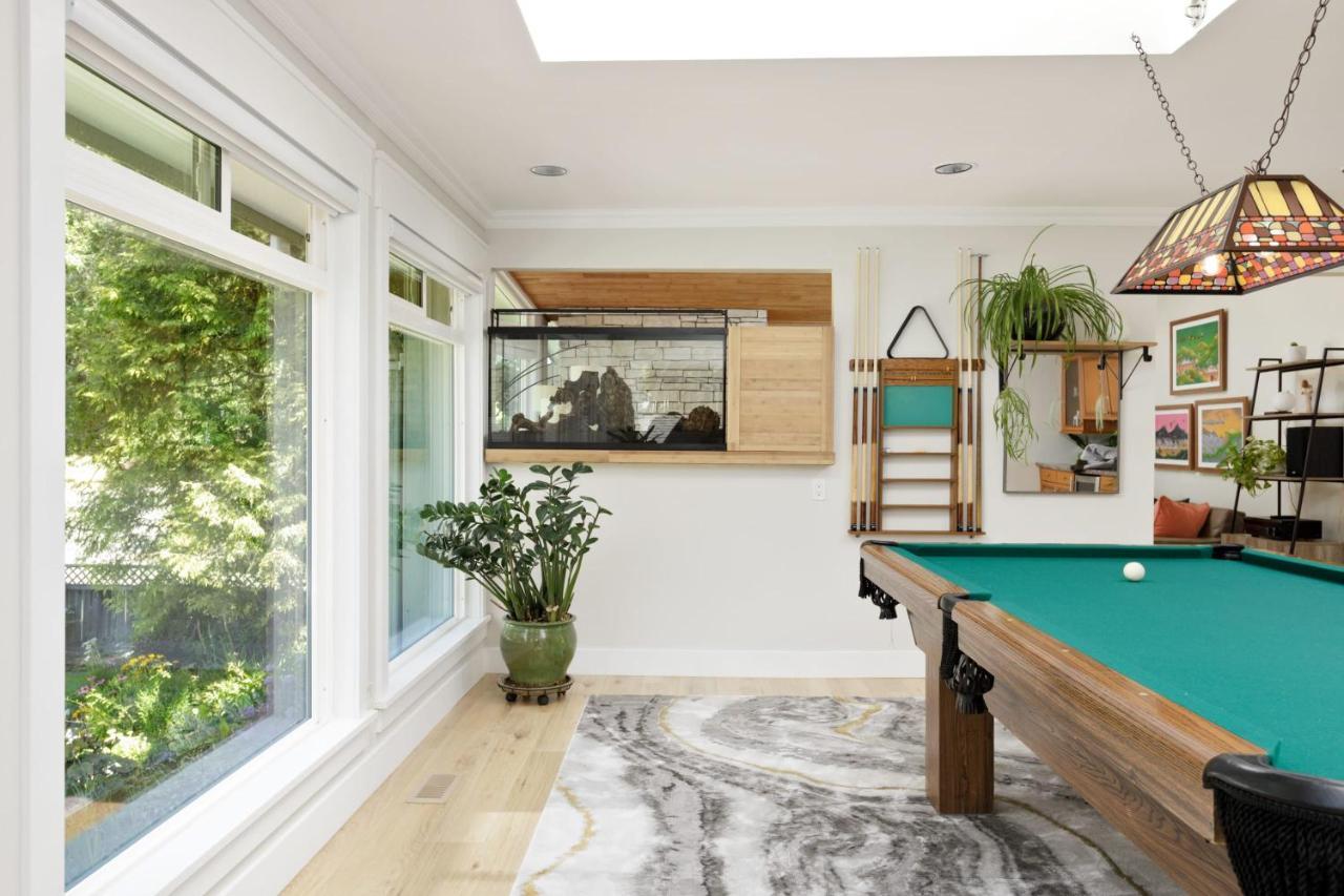 Beautiful Villa With Heated Pool Hot Tub By Forest North Vancouver Zewnętrze zdjęcie