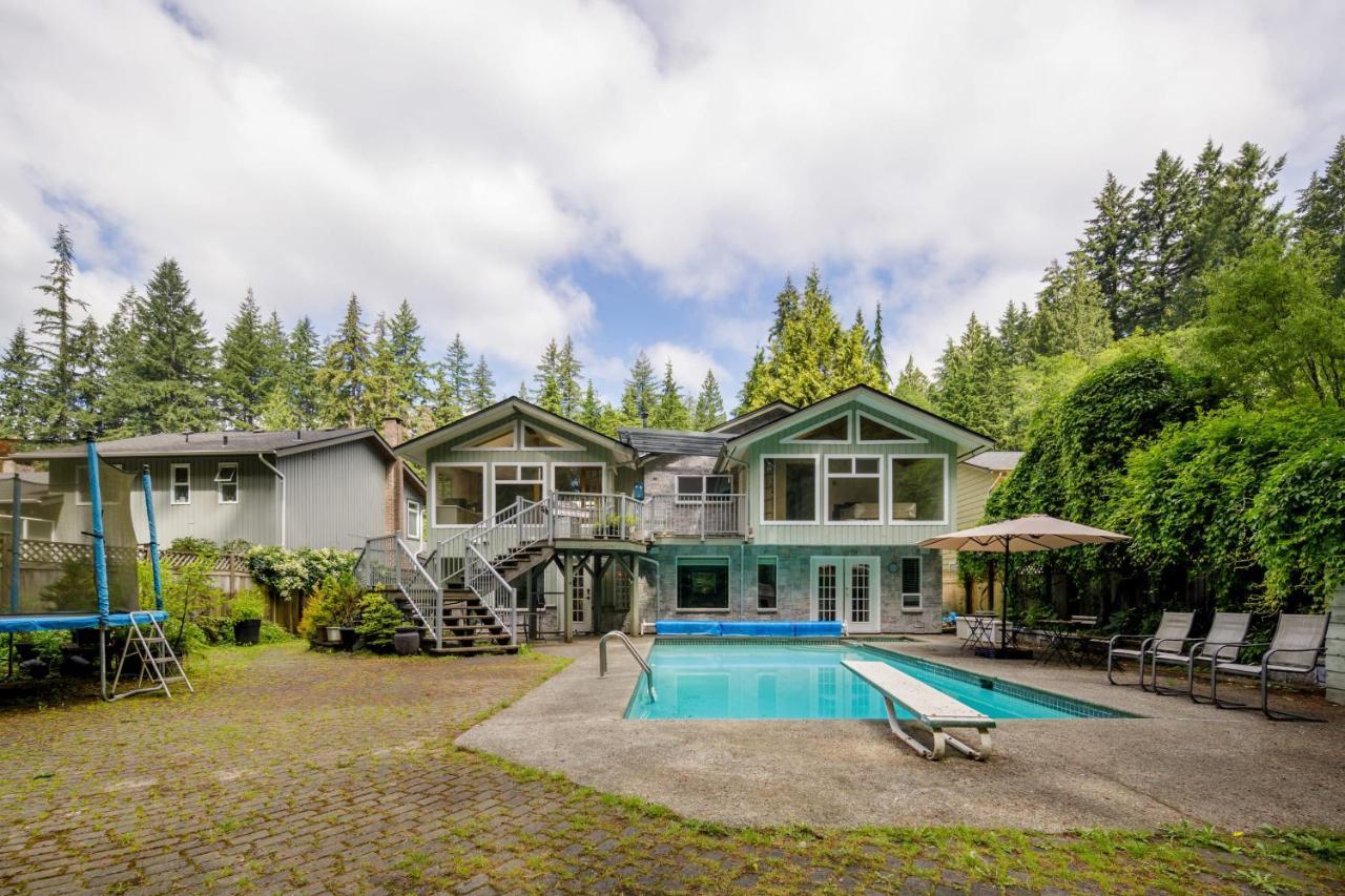 Beautiful Villa With Heated Pool Hot Tub By Forest North Vancouver Zewnętrze zdjęcie
